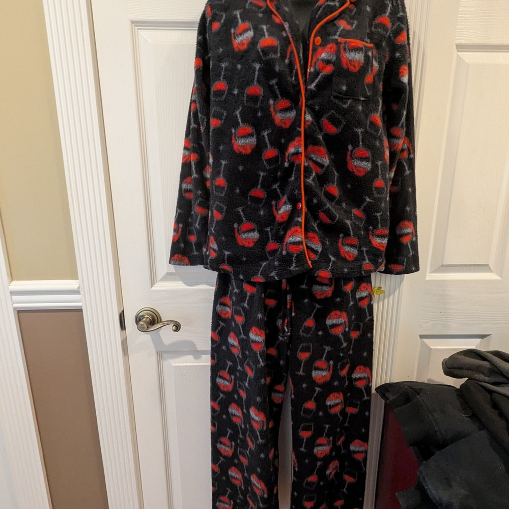 Cozy Black and Red Women's Pajamas